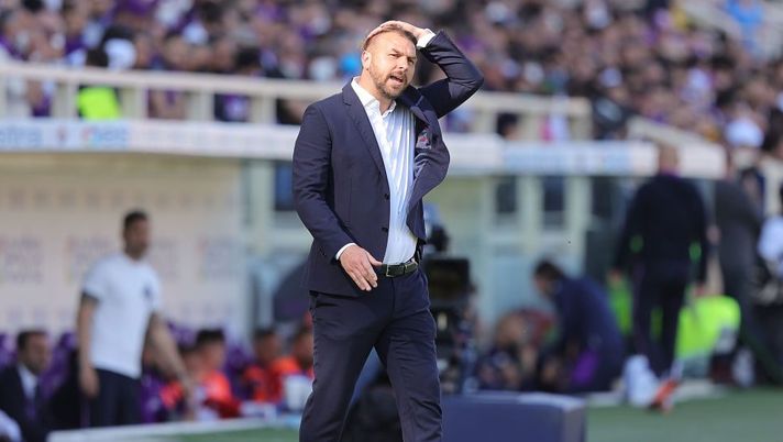 FLORENCE, ITALY - APRIL 16: Paolo Zanetti manager of Venezia FC gestures during the Serie A match between ACF Fiorentina and Venezia FC at Stadio Artemio Franchi on April 17, 2022 in Florence, Italy. (Photo by Gabriele Maltinti/Getty Images) Venezia, Zanetti: “Con un pizzico di cattiveria in più potevamo pareggiare” - immagine 1