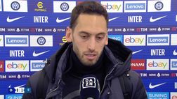 Inter, Calhanoglu: “Dispiace per i tifosi. 13 punti dal Napoli? Tanti, ma dobbiamo crederci”