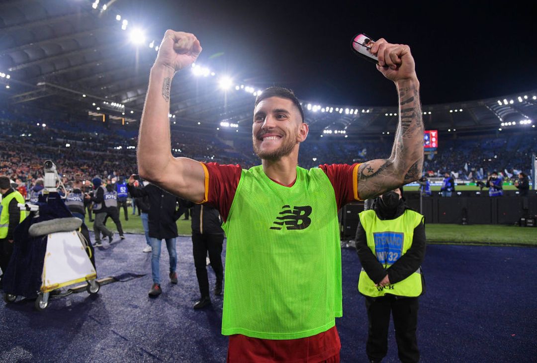 La Roma si scatena: Mancini con la bandiera, Abraham si spoglia – FOTO GALLERY - immagine 40