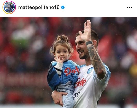 FOTO Politano in campo con la figlia: “Con te in braccio non esiste sconfitta”- immagine 2