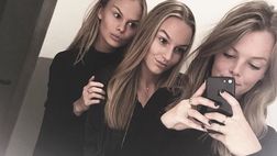 Week-end di relax a Milano per la famiglia de Boer: selfie per Frank e le figlie…