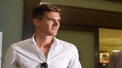 FOTO – Andreolli, parte la sua esperienza al Siviglia. Domani sarà presentato