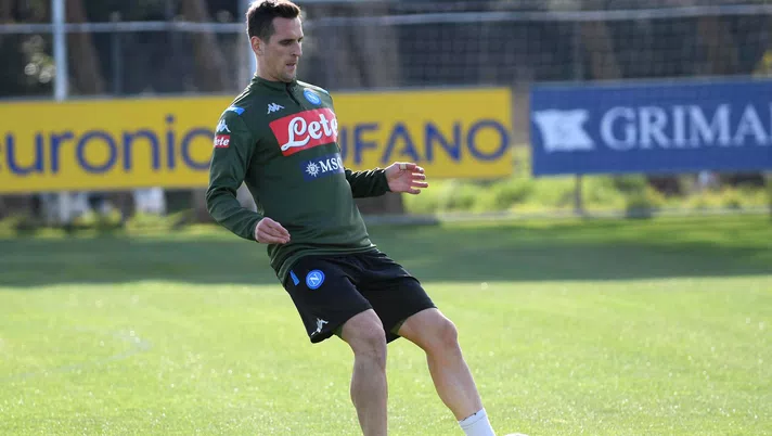 (Photo by SSC NAPOLI/SSC NAPOLI via Getty Images)