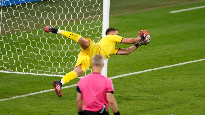 LONDON, ENGLAND - JULY 11: Jadon Sancho of England (not pictured) has their team's fourth penalty in the penalty shoot out saved by Gianluigi Donnarumma of Italy during the UEFA Euro 2020 Championship Final between Italy and England at Wembley Stadium on July 11, 2021 in London, England. (Photo by John Sibley - Pool/Getty Images) LONDON, ENGLAND - JULY 11: Jadon Sancho of England (not pictured) has their team's fourth penalty in the penalty shoot out saved by Gianluigi Donnarumma of Italy during the UEFA Euro 2020 Championship Final between Italy and England at Wembley Stadium on July 11, 2021 in London, England. (Photo by John Sibley - Pool/Getty Images)