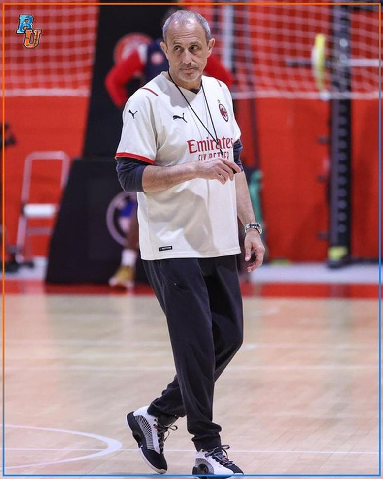 Il basket e il suo derby d’Italia: la vittoria dell’Olimpia a Bologna riapre la corsa scudetto- immagine 2