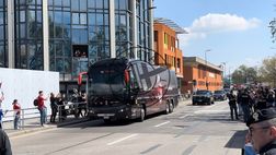 VIDEO – Milan-Lecce, pullman rossonero arrivato a San Siro | PM News