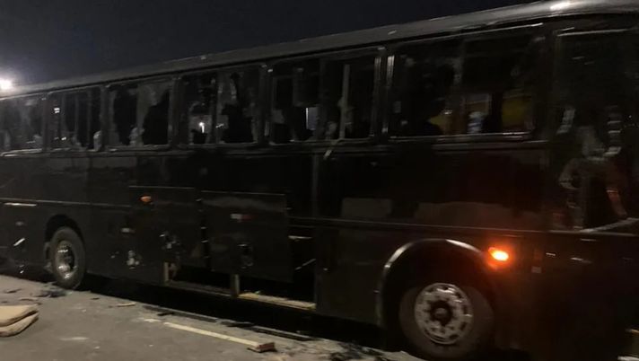Derby Paulista, agguato dei tifosi del Palmeiras ai bus degli ultras del Corinthians - immagine 1