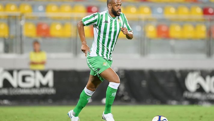 FROSINONE, ITALY - AUGUST 09:  Sidnei of Real Betis in action during the Pre-Season Friendly match between Frosinone Calcio and Real Betis on August 9, 2018 in Frosinone, Italy.  (Photo by Francesco Pecoraro/Getty Images) 