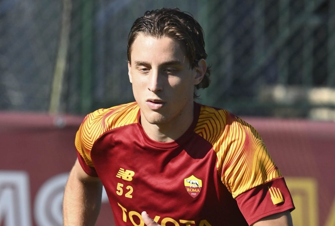 Trigoria, Karsdorp e Zaniolo ancora in gruppo. Kumbulla a parte – FOTO GALLERY - immagine 27