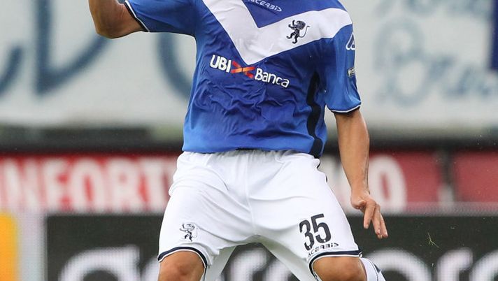 BRESCIA, ITALY - SEPTEMBER 02: Daniele Gastaldello of Brescia Calcio in action during the Serie B between Brescia Calcio and US Citta di Palermo at Stadio Mario Rigamonti on September 2, 2017 in Brescia, Italy. (Photo by Marco Luzzani/Getty Images) BRESCIA, ITALY - SEPTEMBER 02: Daniele Gastaldello of Brescia Calcio in action during the Serie B between Brescia Calcio and US Citta di Palermo at Stadio Mario Rigamonti on September 2, 2017 in Brescia, Italy. (Photo by Marco Luzzani/Getty Images)