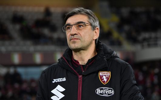 TURIN, ITALY - DECEMBER 19: Ivan Juric, Head Coach of Torino FC looks on prior to the Serie A match between Torino FC and Hellas Verona FC at Stadio Olimpico di Torino on December 19, 2021 in Turin, Italy. (Photo by Valerio Pennicino/Getty Images)