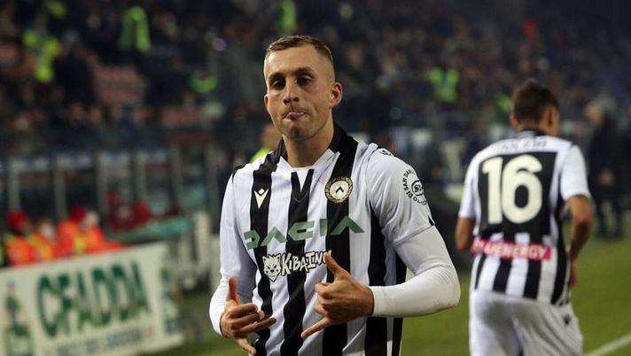 CAGLIARI, ITALY - DECEMBER 18: Gerard Deulofeu of Udinese celebrates his goal 0-2 during the Serie A match between Cagliari Calcio and Udinese Calcio at Sardegna Arena on December 18, 2021 in Cagliari, Italy. (Photo by Enrico Locci/Getty Images) Deulofeu: “Beto è molto forte e io gli do un consiglio: segnare otto gol in Serie A…” - immagine 1