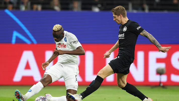 FOTO Le statistiche premiano il Napoli: è dominio azzurro nella tana dell’Eintracht - immagine 1