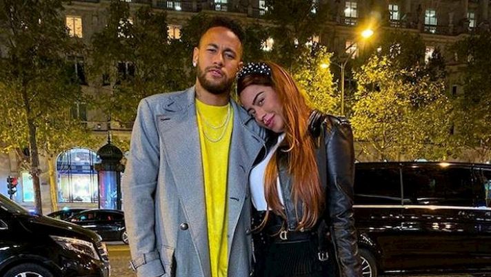 La sorella di Neymar risponde a Galvão: “Se lui è idiota, tu? Non ho la sua pazienza…” La sorella di Neymar risponde a Galvão: “Se lui è idiota, tu? Non ho la sua pazienza…” - immagine 1