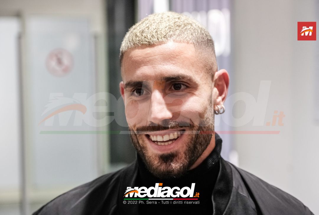 FOTO PALERMO, Tutino arriva all’aeroporto ‘Falcone e Borsellino’ di Palermo (Gallery)- immagine 1