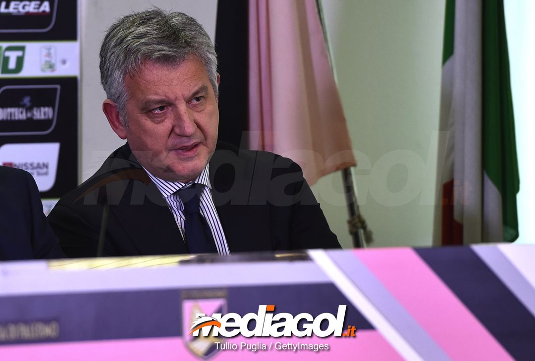  &lt;&gt; at Stadio Renzo Barbera on December 4, 2018 in Palermo, Italy. 