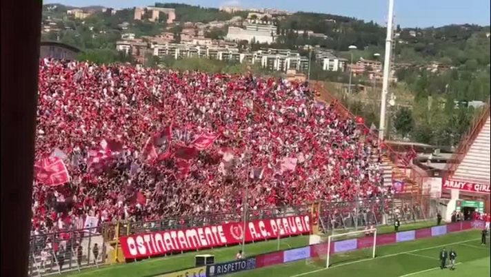 Tifosi del Perugia in fila per il derby dell’Umbria: ok ai tifosi ternani in curva Sud - immagine 1