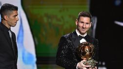 Messi non gioca, tifosi lo contestano a Hong Kong: interviene anche il governo