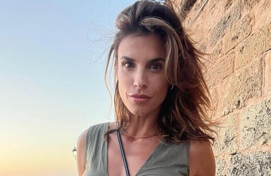 Elisabetta Canalis, foto bollente: l’ex di Vieri alza la temperatura con il suo lato B- immagine 2