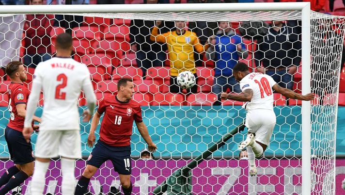 Inghilterra-Germania, Sterling: &#8220;Grande prestazione. Vi racconto un aneddoto sul gol&#8221;