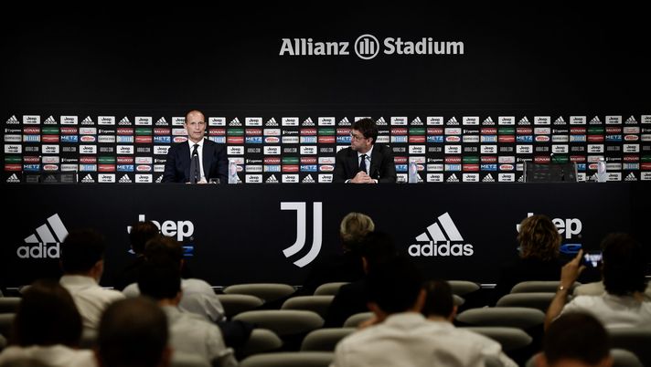 TURIN, ITALY - JULY 27: Juventus coach Massimiliano Allegri with Andrea Agnelli during a press conference at Allianz Stadium on July 27, 2021 in Turin, Italy. (Photo by Daniele Badolato - Juventus FC/Juventus FC via Getty Images) 