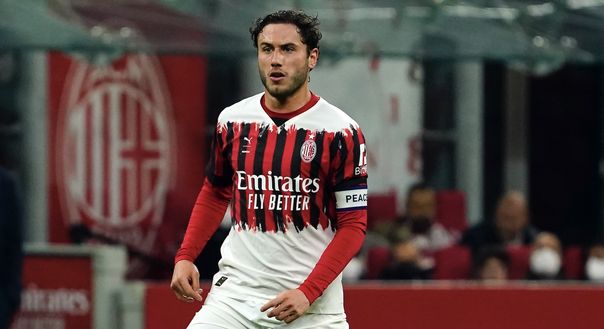 Davide Calabria (difensore AC Milan), qui durante Milan-Bologna 0-0 (Serie A 2021-2022) | News (Getty Images) Davide Calabria (difensore AC Milan), qui durante Milan-Bologna 0-0 (Serie A 2021-2022) | News (Getty Images)