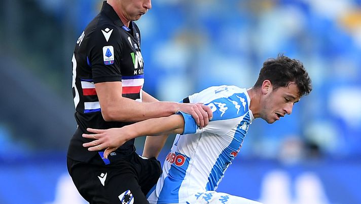 NAPLES, ITALY - DECEMBER 13: Morten Thorsby of U.C. Sampdoria and Diego Demme of S.S.C. Napoli battle for the ball during the Serie A match between SSC Napoli and UC Sampdoria at Stadio Diego Armando Maradona on December 13, 2020 in Naples, Italy. Sporting stadiums around Italy remain under strict restrictions due to the Coronavirus Pandemic as Government social distancing laws prohibit fans inside venues resulting in games being played behind closed doors. (Photo by Francesco Pecoraro/Getty Images) NAPLES, ITALY - DECEMBER 13: Morten Thorsby of U.C. Sampdoria and Diego Demme of S.S.C. Napoli battle for the ball during the Serie A match between SSC Napoli and UC Sampdoria at Stadio Diego Armando Maradona on December 13, 2020 in Naples, Italy. Sporting stadiums around Italy remain under strict restrictions due to the Coronavirus Pandemic as Government social distancing laws prohibit fans inside venues resulting in games being played behind closed doors. (Photo by Francesco Pecoraro/Getty Images)