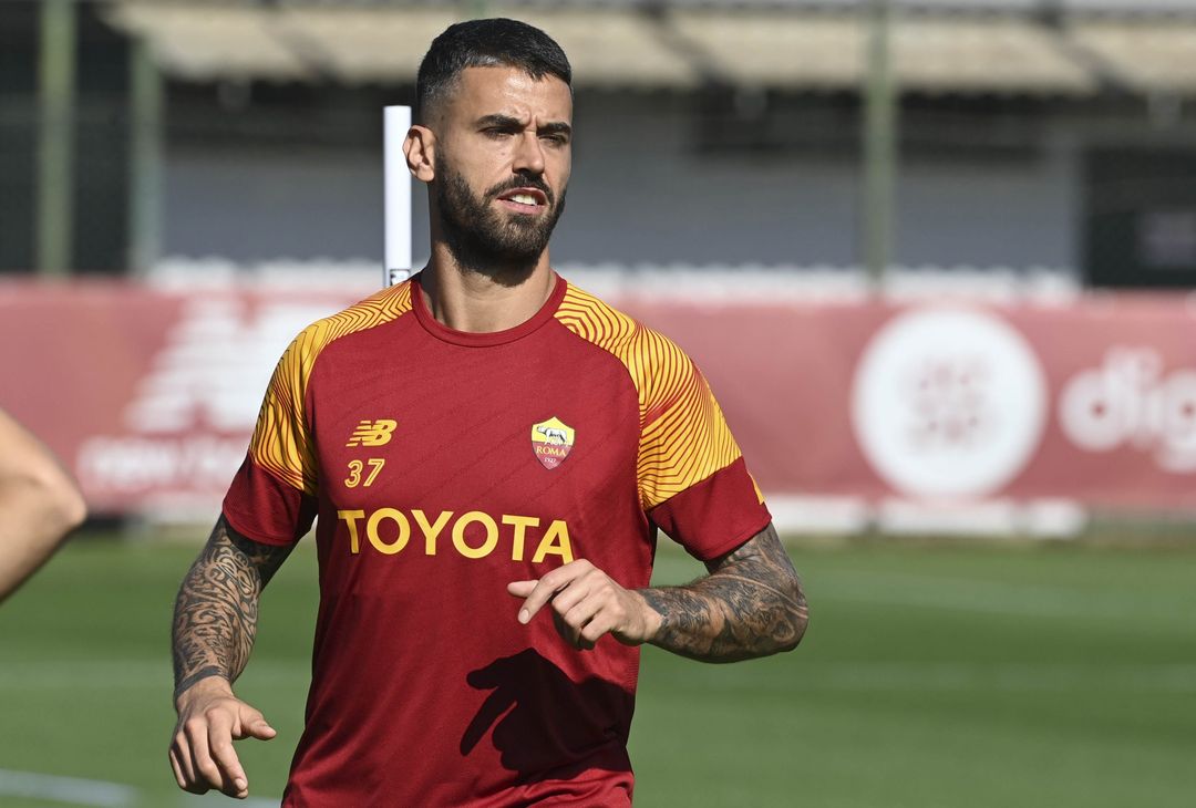 Trigoria, Roma in campo per preparare la sfida con il Napoli – FOTO GALLERY - immagine 8