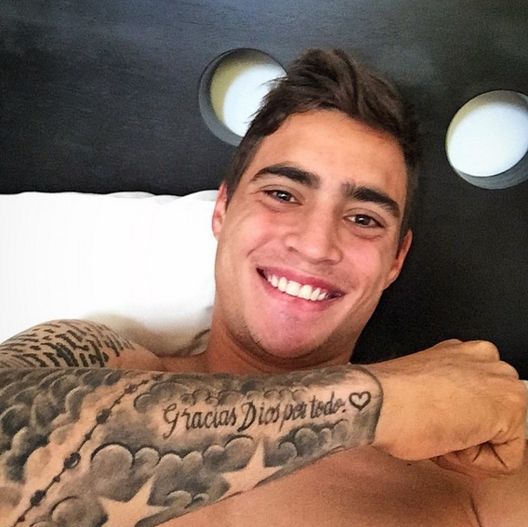 I tatuaggi di Arteaga sono spesso a sfondo religioso. Il giovane attaccante è molto credente.  I tatuaggi di Arteaga sono spesso a sfondo religioso. Il giovane attaccante è molto credente.