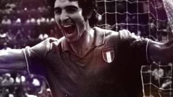 Paolo Rossi, la moglie ed il sorriso eterno di Pablito: “Il Museo e il fillm sulla sua vita con Favino e Servillo. Ho fatto un’offerta a Juninho”