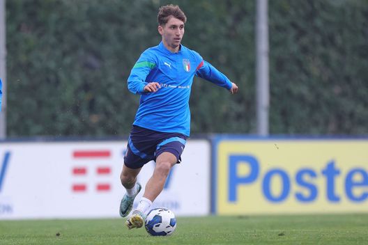 Roma, ecco Baldanzi: il ‘piccolo grande Buddha’ che si ispira a Dybala- immagine 3