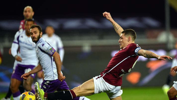 TURIN, ITALY - JANUARY 29: Andrea Belotti of Torino scores during the Serie A match between Torino FC and ACF Fiorentina at Stadio Olimpico di Torino on January 29, 2021 in Turin, Italy. (Photo by Valerio Pennicino/Getty Images) 