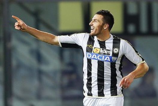Thomas Heurtaux, difensore dell'Udinese - fonte www.labeautedufootball.fr Thomas Heurtaux, difensore dell'Udinese - fonte www.labeautedufootball.fr