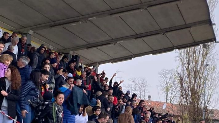 Spedizione punitiva post-derby nel bar dei tifosi vogheresi: in tre in ospedale - immagine 1