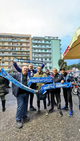 FOTO Club di UANM al Maradona per lo storico passaggio del turno in Champions League - immagine 2