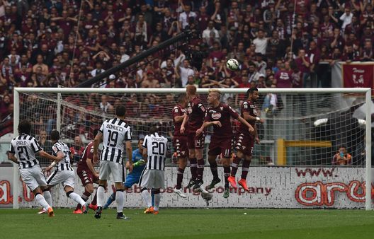 Torino-Juventus Pirlo (getty images) Torino-Juventus Pirlo (getty images)