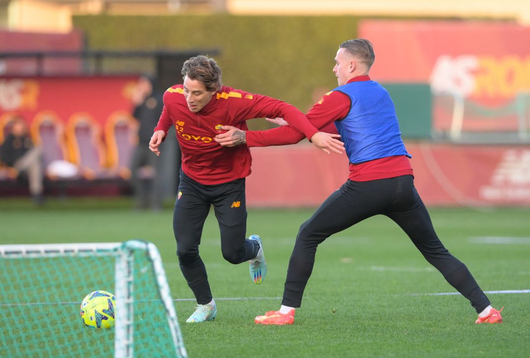 Trigoria, ripresa dopo Milan-Roma: gol di Solbakken. C’è Karsdorp – FOTO GALLERY- immagine 1