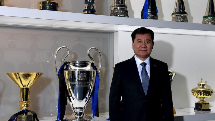 Zhang Jindong si scomoda per Conte