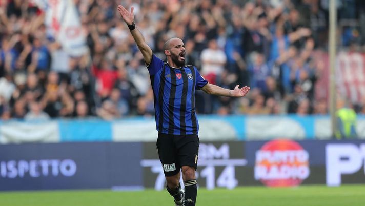 PISA, ITALY - OCTOBER 20: Ramzi Aya of Pisa SC in action during the Serie B match between Pisa SC and FC Crotone at Arena Garibaldi on October 20, 2019 in Pisa, Italy. (Photo by Gabriele Maltinti/Getty Images) PISA, ITALY - OCTOBER 20: Ramzi Aya of Pisa SC in action during the Serie B match between Pisa SC and FC Crotone at Arena Garibaldi on October 20, 2019 in Pisa, Italy. (Photo by Gabriele Maltinti/Getty Images)