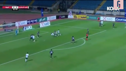 VIDEO Calcio, la rete clamorosa che tutti sognano di realizzare: rovesciata e gol