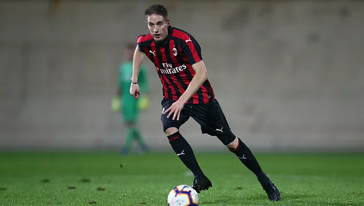 Andrea Conti, terzino del Milan, @ACMilan