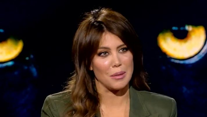 Wanda Nara, lo scatto in intimo è bollente: la foto su Instagram fa impazzire i fan  Wanda Nara, lo scatto in intimo è bollente: la foto su Instagram fa impazzire i fan - immagine 1