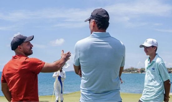 Io giocatore di golf: il Kun Aguero mette nel curriculum la sua nuova vocazione- immagine 4