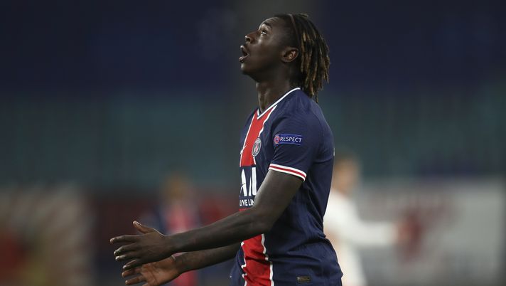 LEIPZIG, GERMANY - NOVEMBER 04: Moise Kean of Paris Saint-Germain looks on during the UEFA Champions League Group H stage match between RB Leipzig and Paris Saint-Germain at Red Bull Arena on November 04, 2020 in Leipzig, Germany. (Photo by Maja Hitij/Getty Images) LEIPZIG, GERMANY - NOVEMBER 04: Moise Kean of Paris Saint-Germain looks on during the UEFA Champions League Group H stage match between RB Leipzig and Paris Saint-Germain at Red Bull Arena on November 04, 2020 in Leipzig, Germany. (Photo by Maja Hitij/Getty Images)