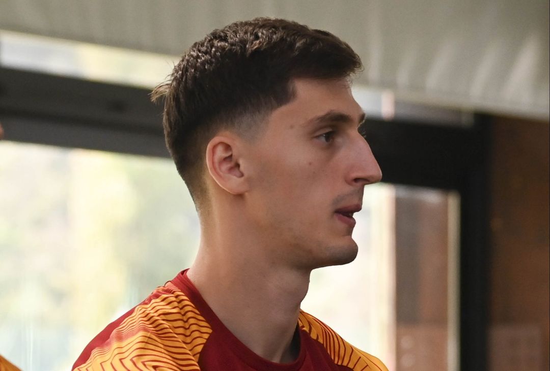 Roma, ripresi gli allenamenti: facce tristi dopo la sconfitta – FOTO GALLERY - immagine 6