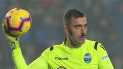 Calciomercato, l’Inter corre ai ripari: visite mediche per Viviano dopo l’infortunio di Handanovic