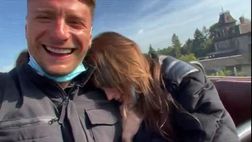 VIDEO / Immobile e Jessica sulle montagne russe: Ciro si diverte, lei…