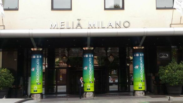 L'hotel Melià di Milano, sede del calciomercato 2019, foto Pianetamilan.it L'hotel Melià di Milano, sede del calciomercato 2019, foto Pianetamilan.it