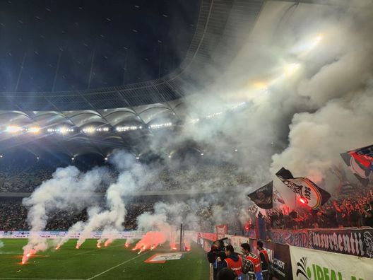 Derby di Bucarest, nemmeno l’arbitro ferma i razzisti: vittoria storica per Mutu!- immagine 2