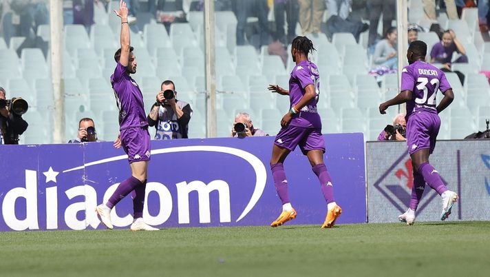 Fiorentina-Udinese 2-0: la Fiorentina è ancora viva! Due rossi nel finale - immagine 1
